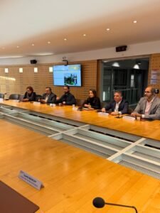 Em Paris, governadora Raquel Lyra discute modernização da frota de ônibus da RMR e abastecimento de água com Agência Francesa de Desenvolvimento